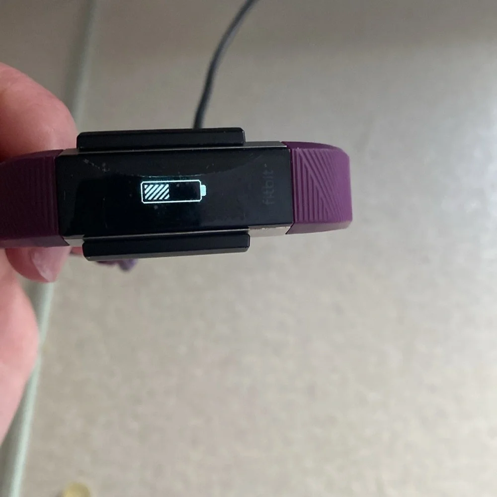 Fitbit Charge HR w/ charger